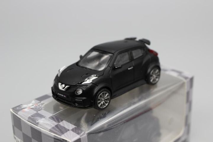 dct-1-64-f15-juke-1st-generation-juke-r-high-performance-alloy-car-model