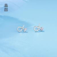 [COD] New diamond stud earrings for women simple and versatile zircon niche design mini geometric