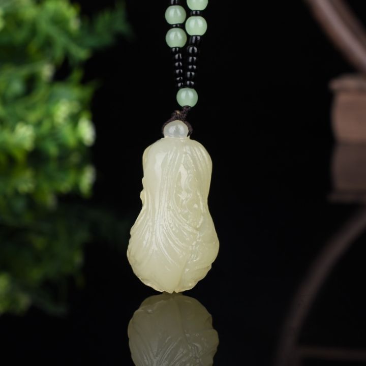 hetian-jade-cabbage-pendant-zhaocai-pendant-baicai-green-cabbage-jade-pendant