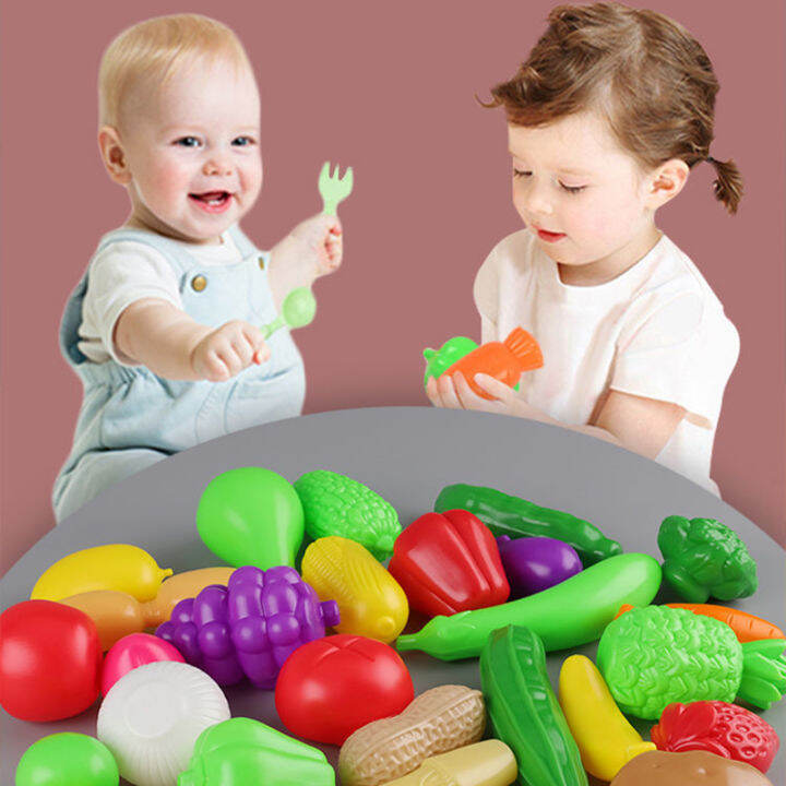 Children's simulated vegetable toys help children distinguish and