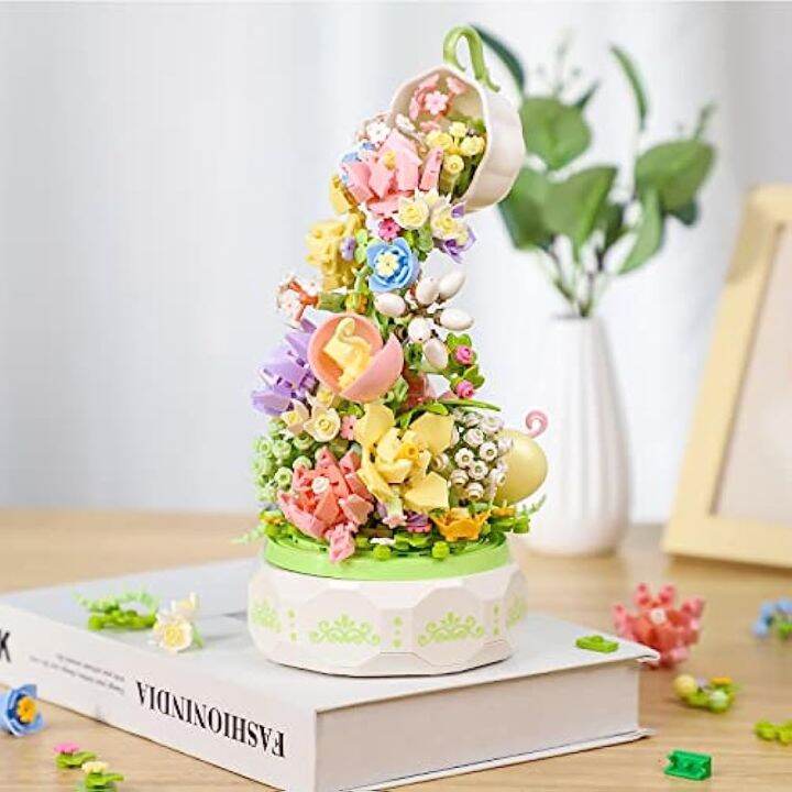 flower-botanical-collection-music-rotating-box-building-block-with-led-lights-not-compatible-with-lego-girls-toys-gift-575pcs