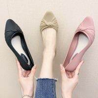 HOT★สุภาพสตรี Casual Slip-On รองเท้ากันน้ำ PVC ตื้นต่ำ Heel Pointed Toe Loafers รองเท้าทำงานผู้หญิงรองเท้าปั๊ม Gratis Ongkir