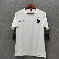 เสื้อเจอร์ซีย์ธงชาติฝรั่งเศสแบบทีมฟุตบอลโลก2018วินเทจ Mbappe Bacante France Jersey เวอร์ชันแฟนๆชุดฟุตบอล