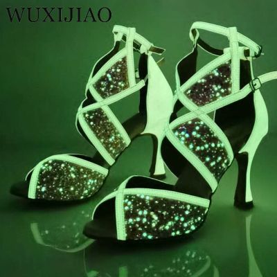 hot【DT】 Latin dance shoes womens wide with blue pink green fluorescent cloth salsa performance ballroom
