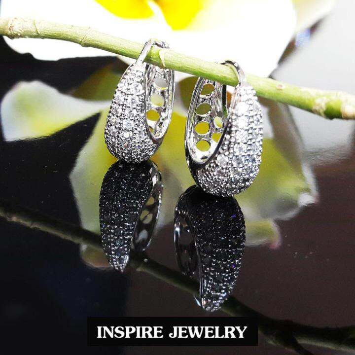 inspire-jewelry-ต่างหูห่วงเพชร-ขาล็อคงานจิวเวลลี่-งานเกรดพรีเมี่ยม-size-0-8x2cm-งานปราณีตพร้อมกล่องกำมะหยี่-น่ารัก-ใส่ถอดง่าย