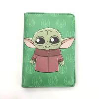 Cool Disney Baby Yoda 80G ที่หนาผู้ถือหนังสือเดินทาง PU หนังผู้หญิงผู้ชายหนังสือเดินทางปกนามบัตรผู้ถือ