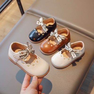 Little Girls Leather Shoes for Wedding Party Floral Children Princess School Shoes Retro Vintage Embroidery Flowers with Bowtie
