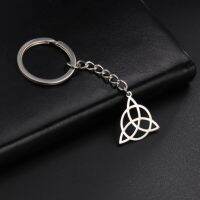 【DT】Skyrim Trinity Celtics Knot Key Chain Holder Viking Triquetra Amulet Stainless Steel Pendant Keyring Keychain Mothers Day Gift hot