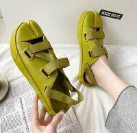 รองเท้า ทาบิ Tabi แฟชั่นสไตล์ญี่ปุ่น   มี 3 สี วัสดุ PVC มีสายรัดปรับขนาดได้