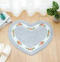 Heart Shape Nonslip Bath Mats Embroidered Toilet Rug for Bathroom Toilet Bedroom Kit Water Absorption Door Mat Lovely Floor Mat