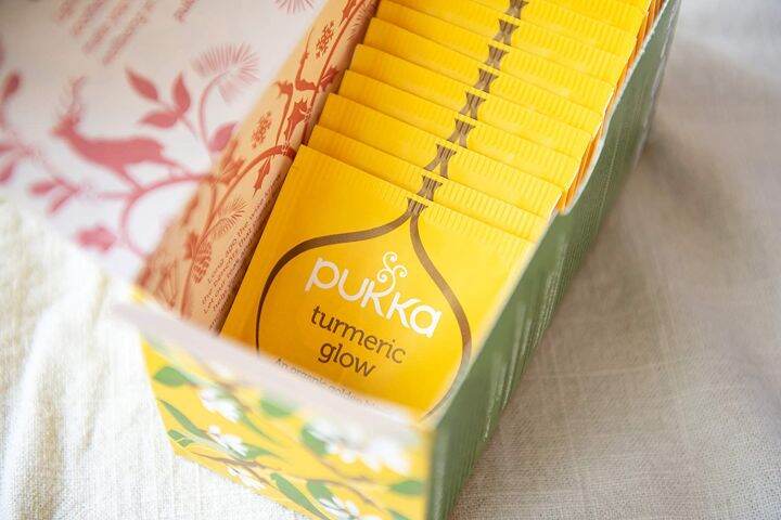 ชา-pukka-organic-herbal-tea-turmeric-glow-ชาสมุนไพรออแกนิค-ชาเพื่อสุขภาพจากประเทศอังกฤษ-1-กล่องมี-20-ซอง