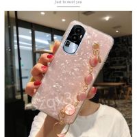 เคสโทรศัพท์ OPPO Reno10 Pro + Reno 10 8 Pro Plus 8T A98 5G 4G 2023เคสใหม่ซิลิโคนระยิบระยับฝาหลังรูปเปลือกหอยที่มีกรอบโทรศัพท์เทอร์โม TPU สร้อยข้อมือน่ารักสำหรับ RENO10Pro