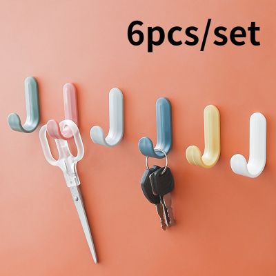 6pcs/set J-shaped Self Adhesive Hooks Plastic Door Wall Hangers Candy Color Strong Hook for Kitchen Bathroom Bedroom Hallway Door Hardware Locks