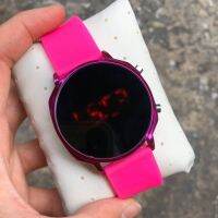 นาฬิกา LED สีชมพู