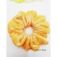 NK21 โดนัทรัดผม หนังยางรัดผม ที่มัดผมผ้ากำมะหยี่ สีส้มอ่อน  Velvet Scrunchies,ฺOrange Scrunchy,Hair accessories,Elastic hair tie