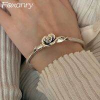 FOXANRY สร้อยข้อมือเงินแฮนด์เมดสไตล์วินเทจสำหรับคู่รักของผู้หญิงกำไลดอกไม้แฟชั่นที่สร้างสรรค์ใหม่ของขวัญเครื่องประดับงานปาร์ตี้