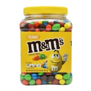 Socola sữa nhân đậu phộng M&M s Peanut Chocolate Candies Red, White