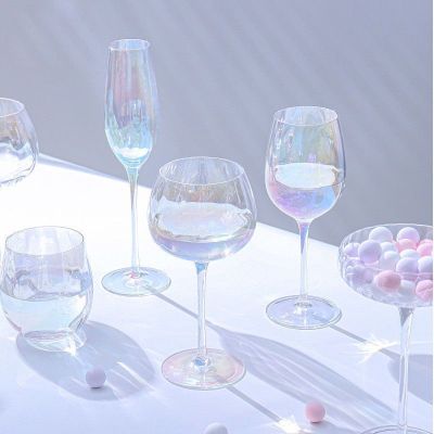 แก้วไวน์แดงเครื่องแก้วนางฟ้าแบบ Sloki Kaca มีถ้วยแก้วไวน์คริสตัลหรูหราใช้ในครัวเรือน
