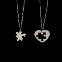 Puzzle Heart Matching Pendant Couple Paired Necklace for Lovers Best Friends Women Men Hip Hop Sweater Chain Trendy Collar Fashion Chain Necklaces