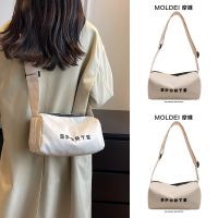 Summer large-capacity commuter Messenger nylon canvas bag women 2023 new trendy one-shoulder white casual toast bag 【QYUE】