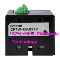 Qizaotia หน่วยอินเตอร์เฟซ PLC CP1W-DAB21V OMRON แบบใหม่และดั้งเดิม