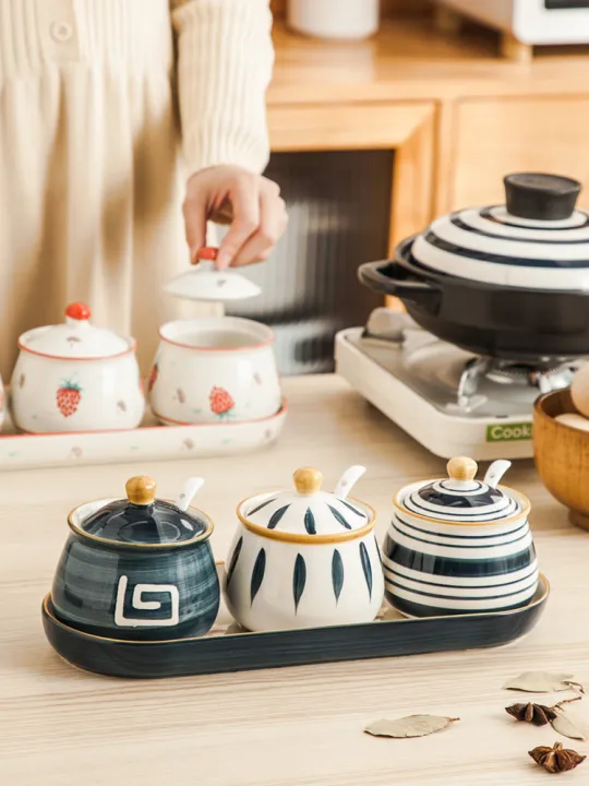 Container Seasoning Box Set Salt Sugar Spice Pepper Condiment Container Kitchen Cruet Seasoning Pots With Bamboo Wooden Spoon Lid And Base Set Of 3 Round Shape