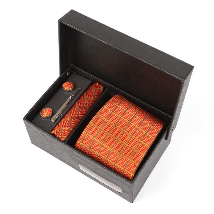 2023-กล่องของขวัญเนคไทผู้ชาย-6-ชุดเนคไทกระเป๋าผ้าคลิปปกข้อมือราคาโรงงาน