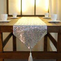 Modern Nordic Fashion Table Runner Simple Tassel Sequins Table Flag For Hotel Christmas Wedding Decoration Square Tablecloth