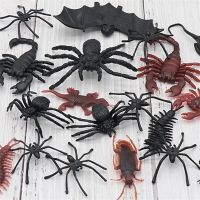【CC】 50pcs/lot Lifelike Fake Rubber Scorpion Cock Cockroach Roach Bug Roaches Prank Trick Joke