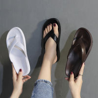 flip flops  รองเท้าแตะสไตล์ฤดูร้อนใหม่, รองเท้าแตะคู่กลางแจ้งสไตล์เกาหลี, รองเท้าแตะชายหาดกันลื่น，รองเท้าแตะผู้ชาย (36-44)