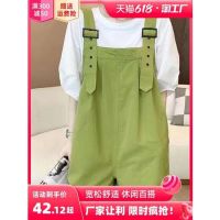 COD เอี๊ยมยีนส์ขายาว เอี๊ยมยีนส์ Denim suspenders womens 2023 new small summer thin loose slim retro casual wide leg shorts เสื้อเชิ้ตแขนยาวผู้หญิง