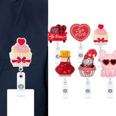 【CW】 Valentine  39;s Day Cartoon Felt Embroidery Badge Reel for Female Card Cover Accessories Reels