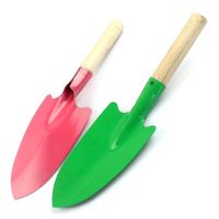 ช้อนพรวนดิน พลั่วพรวนดิน ด้ามไม้ (คละสี) รุ่น Shovel-steel-wooden-handle-05g-Boss