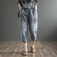 【มีไซส์ใหญ่】Plus Size M-2XL Womens Elasitc Waist Vintage Embroidery 7/10 Jeans Fashion Casual Summer Blue Denim Pants