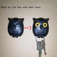 1PC Owl Night Wall Magnetic Key Holder Magnets Hold Keychain Key Hanger Hook Hanging Key Will Open Eyes Household Cartoon Decor Picture Hangers Hooks