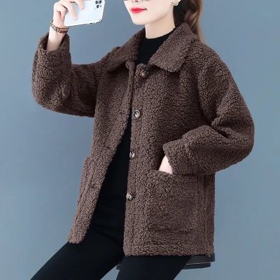 Winter clothes 2022 new western-style mother lapel loose fashion long-sleeved lamb velvet middle-aged and elderly womens short coat