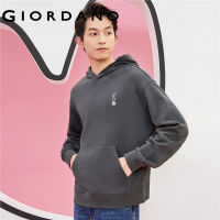 GIORDANO Men Hoodies Poker Embroidery Terry Lining Fashion Hoodies Windproof Kanga Pocket Comfort Loose Casual Hoodies 18023906