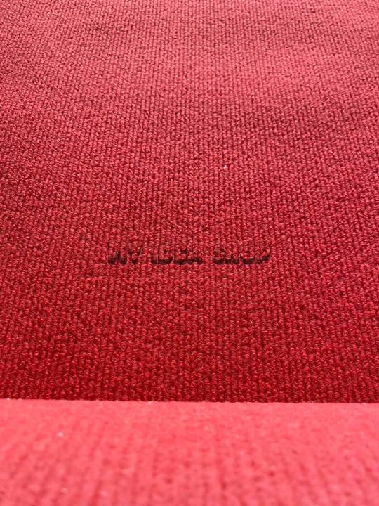 พรมลูกฟูกราคาประหยัด-ขนาด1x10ม-หนา-5มม-พรมปูพื้นทางเดิน-พรมสักหลาด-พรมแดง-พรมงานพิธี-พรมถวายสังฆทาน-พรมอัดลูกฟูก-พรมไก่ชน-diy-corrugated-carpet