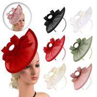 หมวกที่คาดผมสตรี Aliceband หมวก Fascinator งานแต่งงานสุภาพสตรีวันแข่งขันปาร์ตี้รอยัลตกแต่งหมวกเจ้าสาว Headwear คลิปผมรูปดอกไม้ขนาดใหญ่