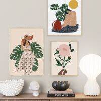 Boho Tropical Girl ภาพวาดผ้าใบ: บทคัดย่อ Line Vase &amp; Botanical Tiger Wall Art สำหรับตกแต่งห้องนั่งเล่น