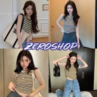 Zero shop?พร้อมส่ง? (Zero-47172)  เสื้อกล้ามไหมพรม ดีเทลลายทางรัดรูปทรงครอปสั้นน่ารัก