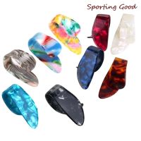 ⊙✴ 4pcs/Set Thumb Finger Guitar Picks Guitar Plectrums Sheath For Acoustic Electric Bass Guitar Random Color