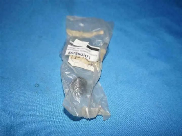 (ของแท้) UH7156786 ยางรอง ฝากระโปรง มาสด้า Mazda ฟอร์ด Ford สินค้าเบิก ...