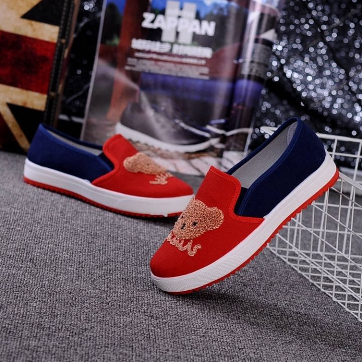 codff51906at-xiaoyulu-korean-trendy-woman-little-bear-printed-sneakers-canvas-flat-shoes