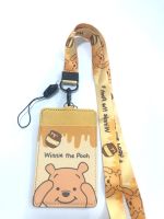 POOH BIG1 สายคล้องคอ สายคล้องบัตร ที่ใส่บัตร ซองใส่บัตร พร้อมสายคล้องคอ ลาย POOH งานดี สวยงาม สำหรับ บัตร 6x8 cm (body 7x11cm) งานสวย งานดี BY NOEYNEST SHOP