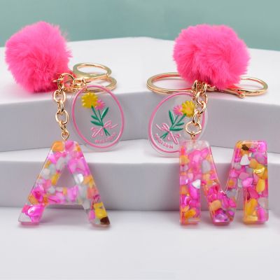 【VV】 Fashion 26 Keychain A-Z Initial Resin Keyring With Pink Pompom Tag Alphabet Chain Pendant Gifts