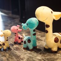 18Cm/25Cm Cute Giraffe Plush Toy Pendant Soft Deer Stuffed Cartoon Animals Doll Baby Kids Toys Christmas Birthday Colorful Gifts