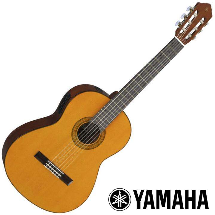 yamaha-กีตาร์คลาสสิคไฟฟ้า-ขนาดมาตรฐาน-4-4-ไม้สปรูซ-มีฟังก์ชันเครื่องตั้งสายในตัว-รุ่น-cx102g-แถมฟรีกระเป๋า-yamaha