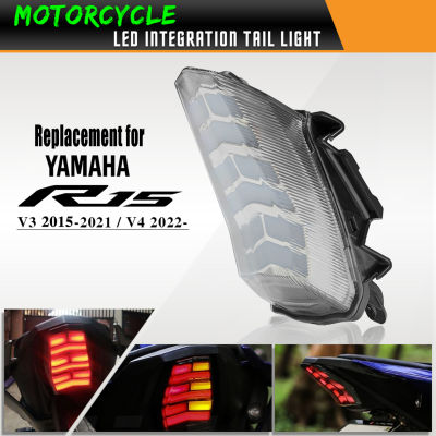 AUMOTOP ไฟท้ายรถจักรยานยนต์พร้อมสัญญาณเลี้ยว LED อะไหล่สำหรับยามาฮ่า YZF-R15 V3.0 V4.0 2015-2021 YZF-R15