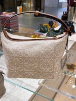LOEWE Luo Yiwei Lunch Box Bag Cubi Underarm Bag 2022 New Free Shipping Ladies Handbag Shoulder Bag Embroidery Canvas Bag